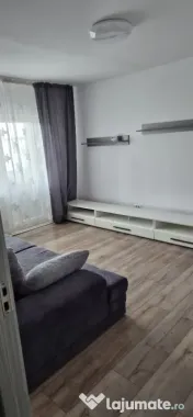 închiriez apartament 2 camere