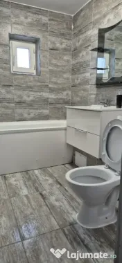 închiriez apartament 2 camere