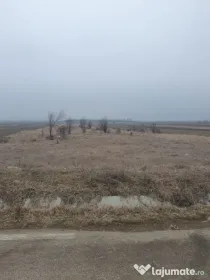 Vand teren arabil in municipiul Dragasani-Zlatarei, jud. Valcea