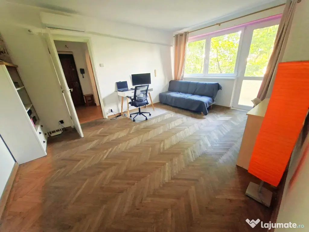 Apartament cu 3 camere situat pe Bd. Timisoara în blocul OD8
