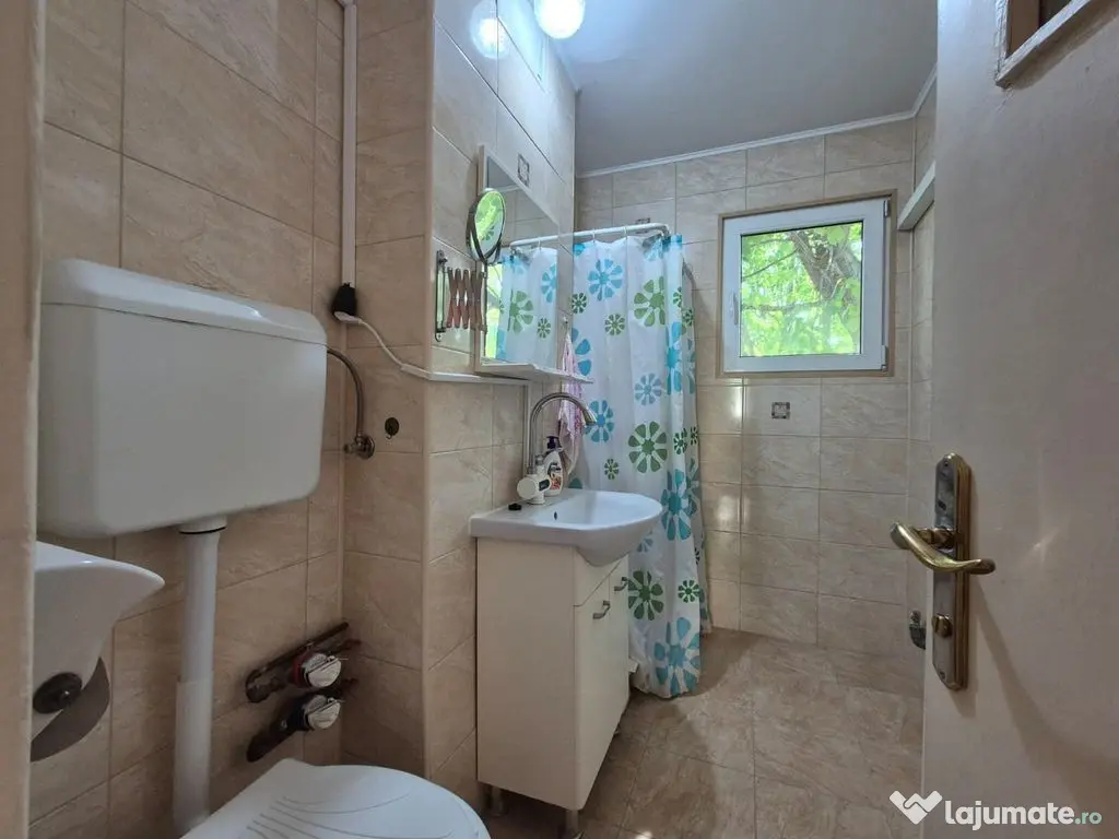 Apartament 3 camere I etaj 3/4 I 70mp I bloc 1965 I Berceni