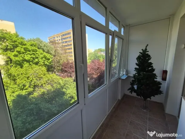 Apartament 3 camere I etaj 3/4 I 70mp I bloc 1965 I Berceni