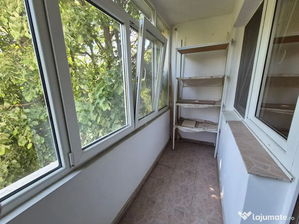 Apartament 3 camere I etaj 3/4 I 70mp I bloc 1965 I Berceni