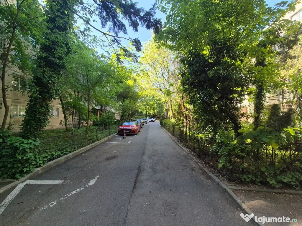 Apartament 3 camere I etaj 3/4 I 70mp I bloc 1965 I Berceni