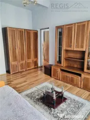 2 Camere Piata Sfatului langa Ambasada Poloniei 