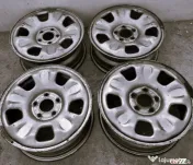 Jante tabla pe 16" de Dacia Duster