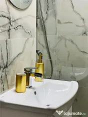 Gheorghe Lazar - 2 Camere - Etaj 1 cu LIFT - Centrala propri 