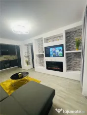Gheorghe Lazar - 2 Camere - Etaj 1 cu LIFT - Centrala propri 
