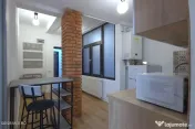 Centru - Bd Tomis 76, apartament cu 2 camere plus garsoni... 