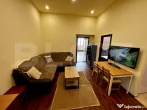 Apartament ultracentral, 2 camere decomandate, parcare priva
