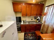 Apartament ultracentral, 2 camere decomandate, parcare priva 