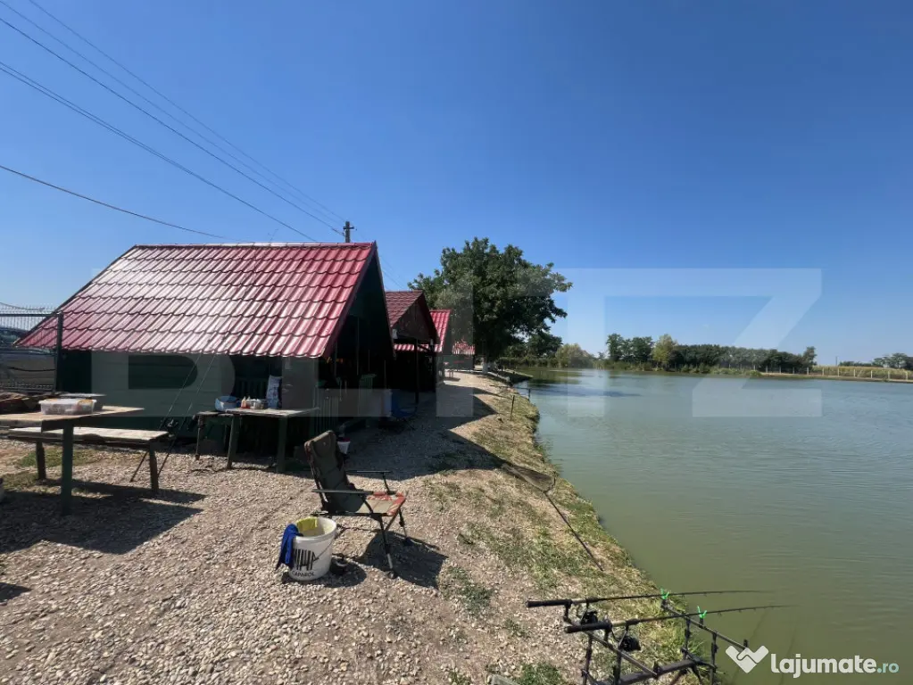 Baltă de pescuit și agrement cu 2 hectare de teren - zona