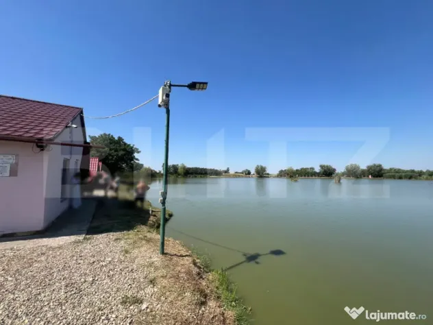 Baltă de pescuit și agrement cu 2 hectare de teren - zona