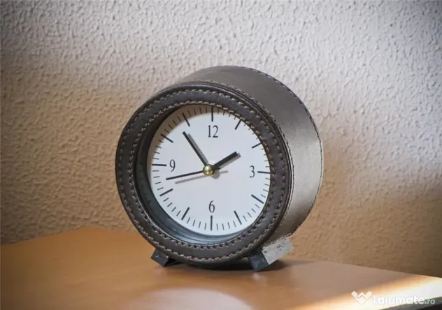 Ceas desteptator decorativ cu alarma, de birou, Ø10cm, setare manuala, bat 1xAA