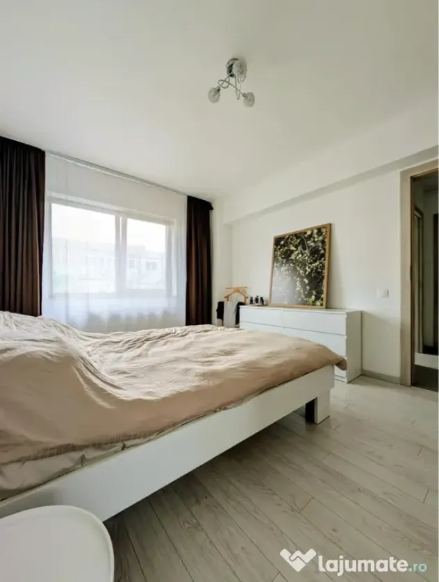 Inchiriez apartament 2 camere zona Banat