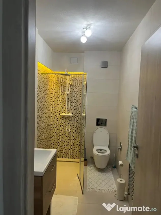 Inchiriez apartament 2 camere zona Banat