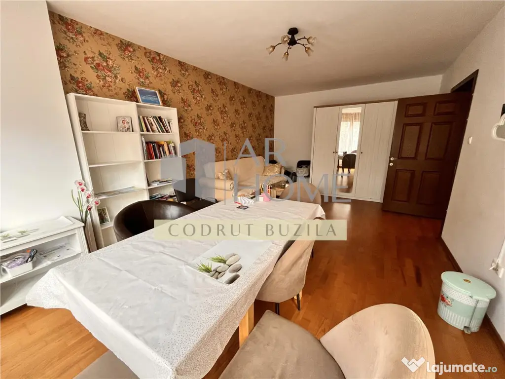 Casa 5 camere, Ploiesti, zona Bd. Castanilor