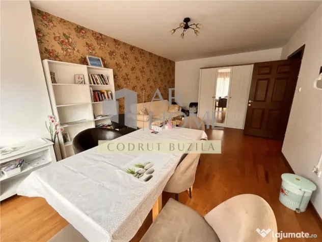 Casa 5 camere, Ploiesti, zona Bd. Castanilor