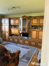 Apartament de 3 camere zona ASTRA,str Calea Bucuresti