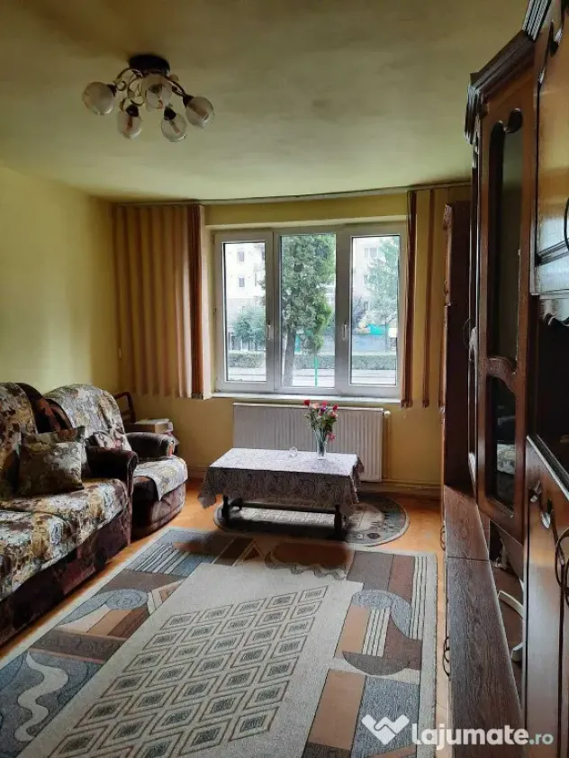 Apartament de 3 camere zona ASTRA,str Calea Bucuresti