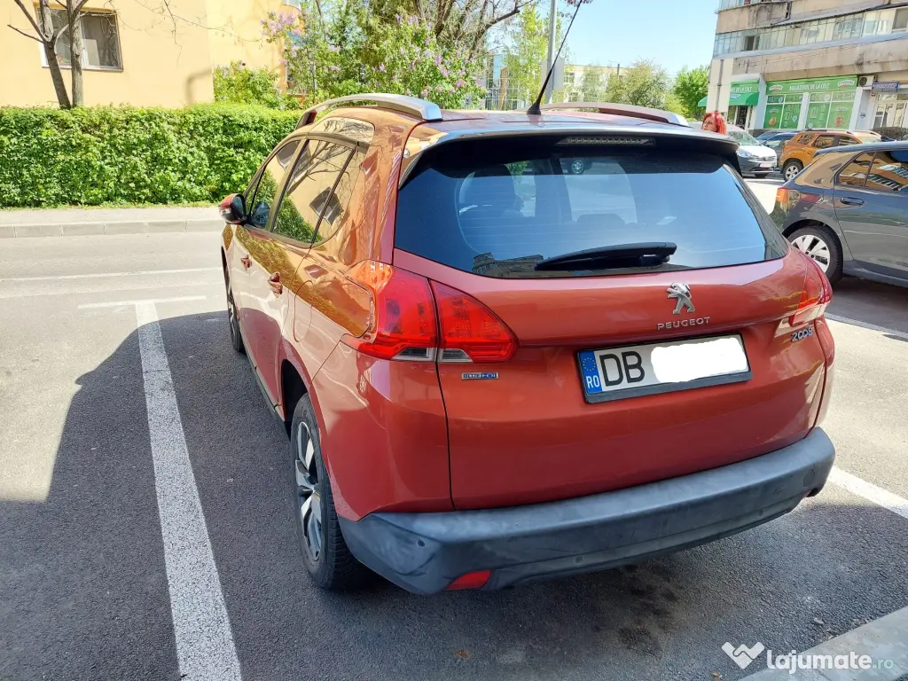 Peugeot 2008 1.6 Diesel 2016 116.000 km foarte economic ideal pentru naveta