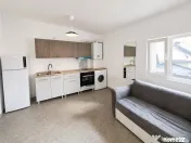 Apartament cu două camere zona Lunei 