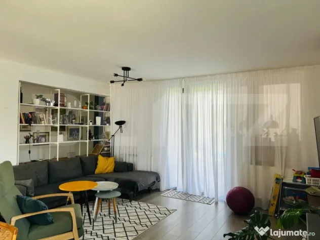 Casa parter, 350 mp teren, Ford