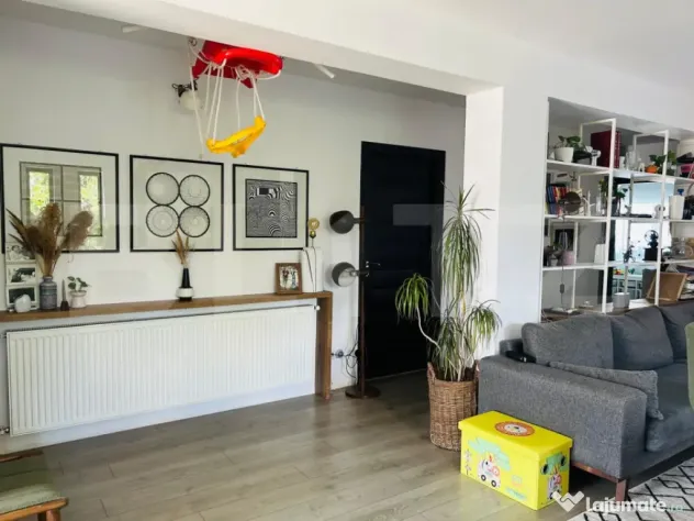 Casa parter, 350 mp teren, Ford