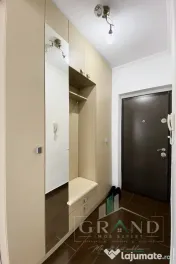 Apartament 3 camere de vanzare, str Tineretului, Floresti. 