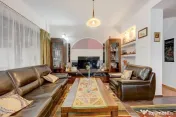 Casă / Vilă cu 3 camere de vânzare Str. Diamantului 6,... 