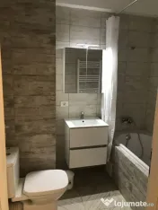 Piata sudului vacaresti etaj 2 