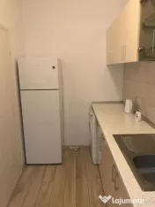 Piata sudului vacaresti etaj 2 