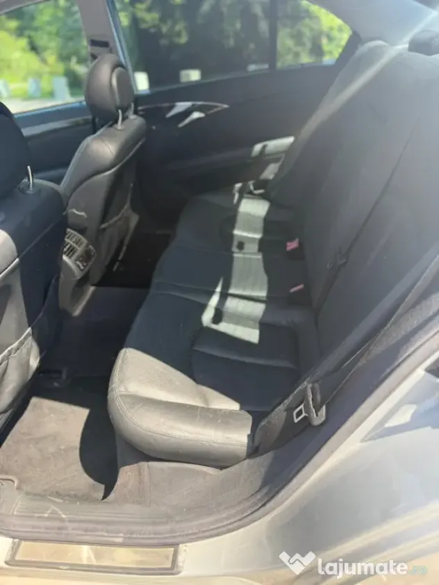 Mercedes E 500