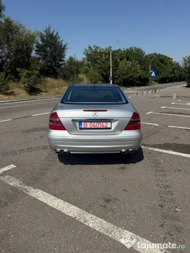 Mercedes E 500