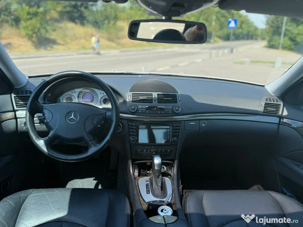 Mercedes E 500