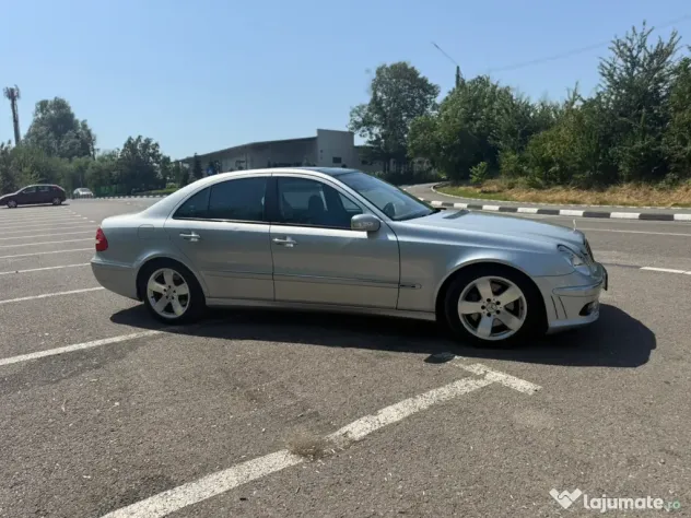 Mercedes E 500