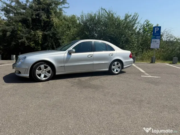 Mercedes E 500