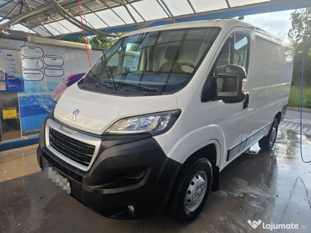 Autoutilitara duba Peugeot Boxer cu doar 120.000km reali, noiembrie 2018, 2.0 diesel, stare tehnica perfecta! Nu necesita investitii!