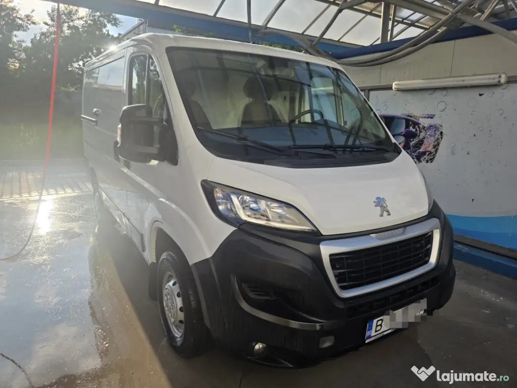 Autoutilitara duba Peugeot Boxer cu doar 120.000km reali, noiembrie 2018, 2.0 diesel, stare tehnica perfecta! Nu necesita investitii!