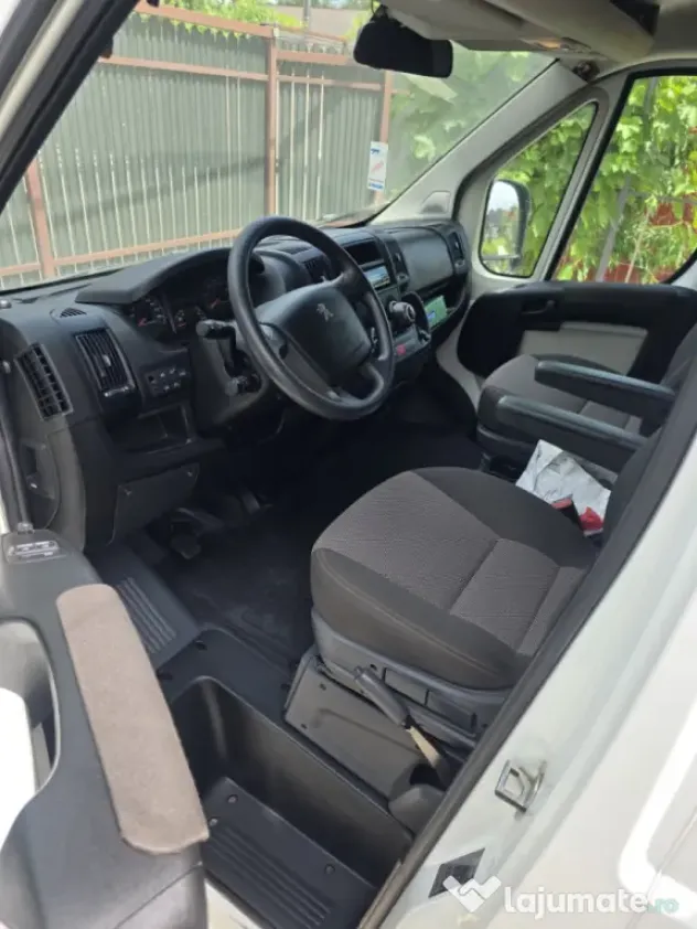 Autoutilitara duba Peugeot Boxer cu doar 120.000km reali, noiembrie 2018, 2.0 diesel, stare tehnica perfecta! Nu necesita investitii!