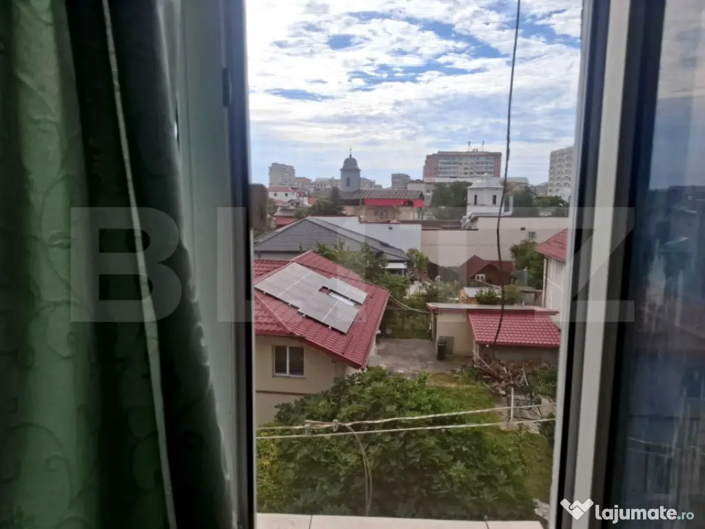 Apartament 2 camere decomandat – Strada 9 Mai, zonă lini?