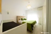 APARTAMENT 3 CAMERE SEMIDECOMANDAT
