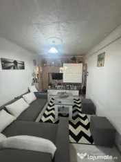 Apartament 4 camere etaj 4 Craiovita Noua 