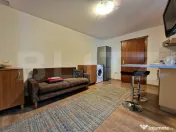 Închiriere apartament cu 2 camere la casă 