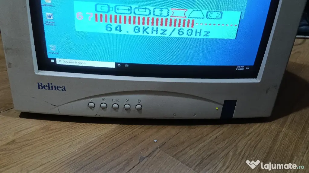 Monitor crt belinea color