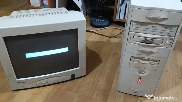 Monitor crt belinea color