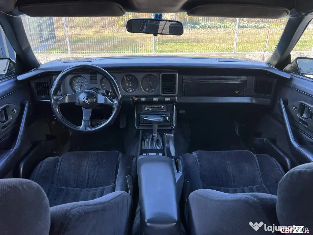 Pontiac Firebird vehicul istoric