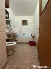 Apartament 3 camere decomandat, zona Calarasilor. 