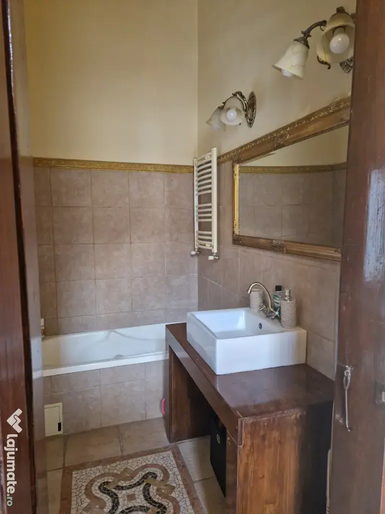 Apartament 2 camere lângă Colegiul Bănățean PROPRIETAR FĂRĂ COMISION