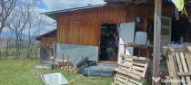 Vând teren 4000mp căsuță de vacanță Livezi 25 km de Miercurea Ciuc